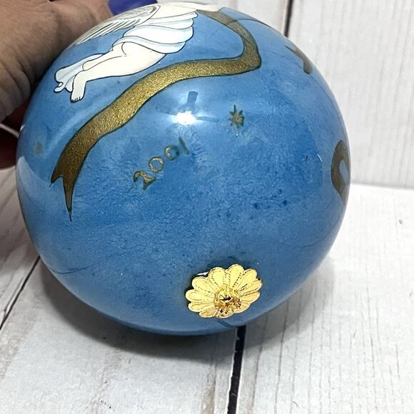 Li Bien 2001 Pier 1 Cherubs Angels Blue Hand Painted Glass Ornament without Box - Picture 4 of 5